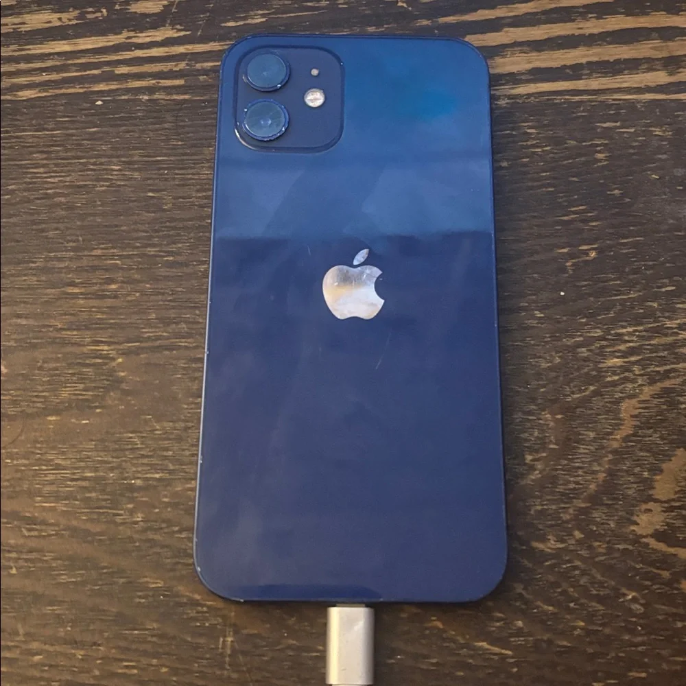 UNLOCKED iPhone 12 - Blue 128 GB